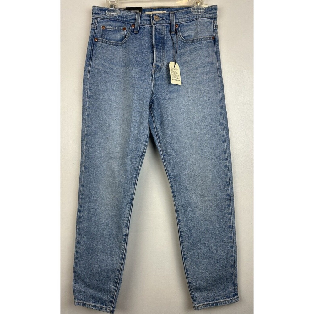 NEW Levi's Premium Wedgie High Rise Tapered Leg Jeans Button Fly Size 26 MSRP$98